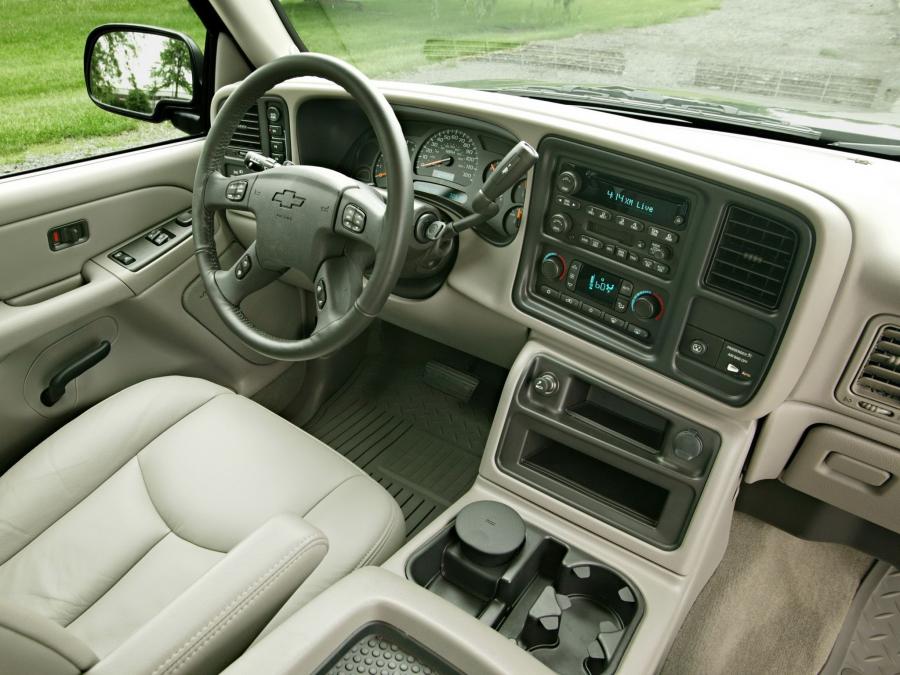  Chevrolet Silverado Hybrid Extended Cab 2004 года  (фото 9 из 9)